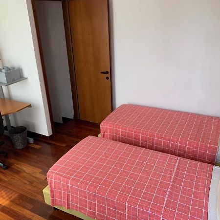Near Como, Charming Apartment With Fireplace Grandate Luaran gambar